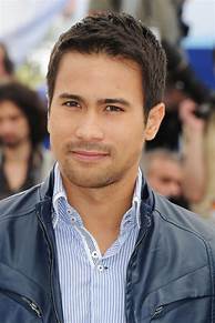 Artist Sam Milby